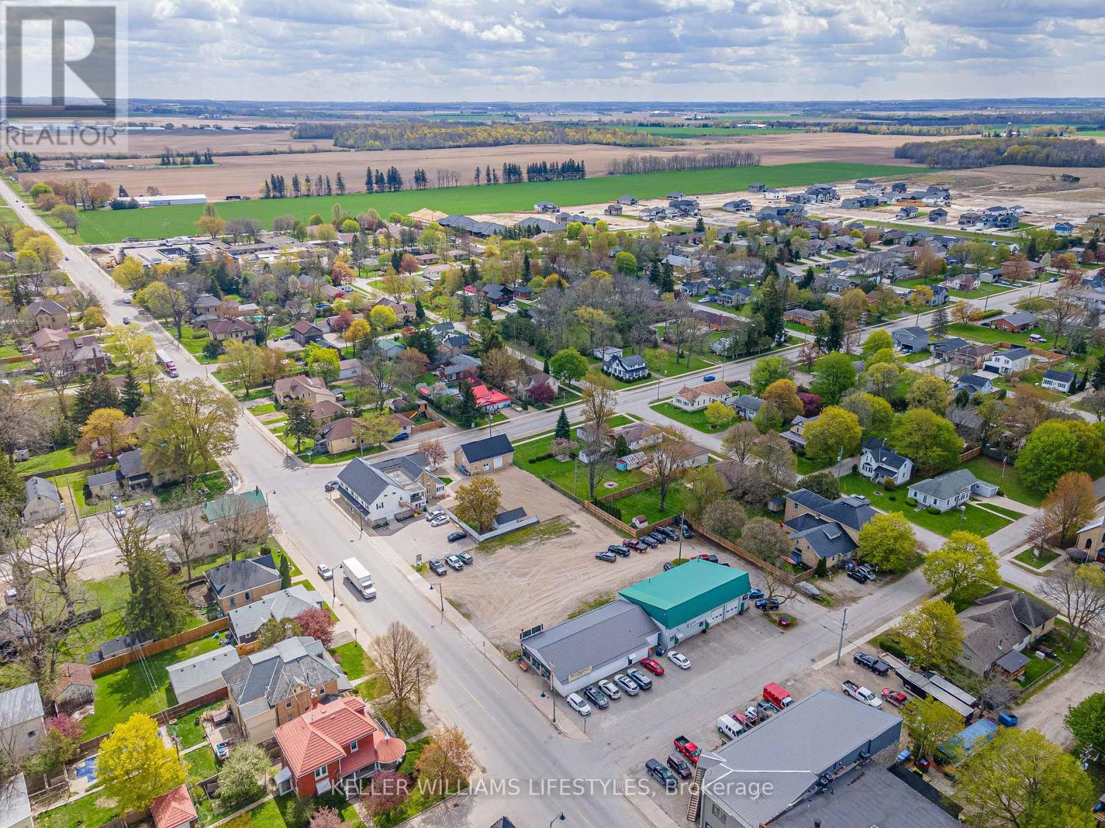 167 Ailsa Craig Main Street Property Photo 10