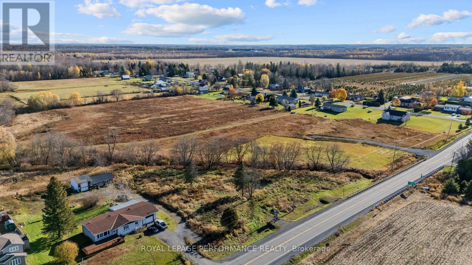 769 Limoges Road Property Photo 11