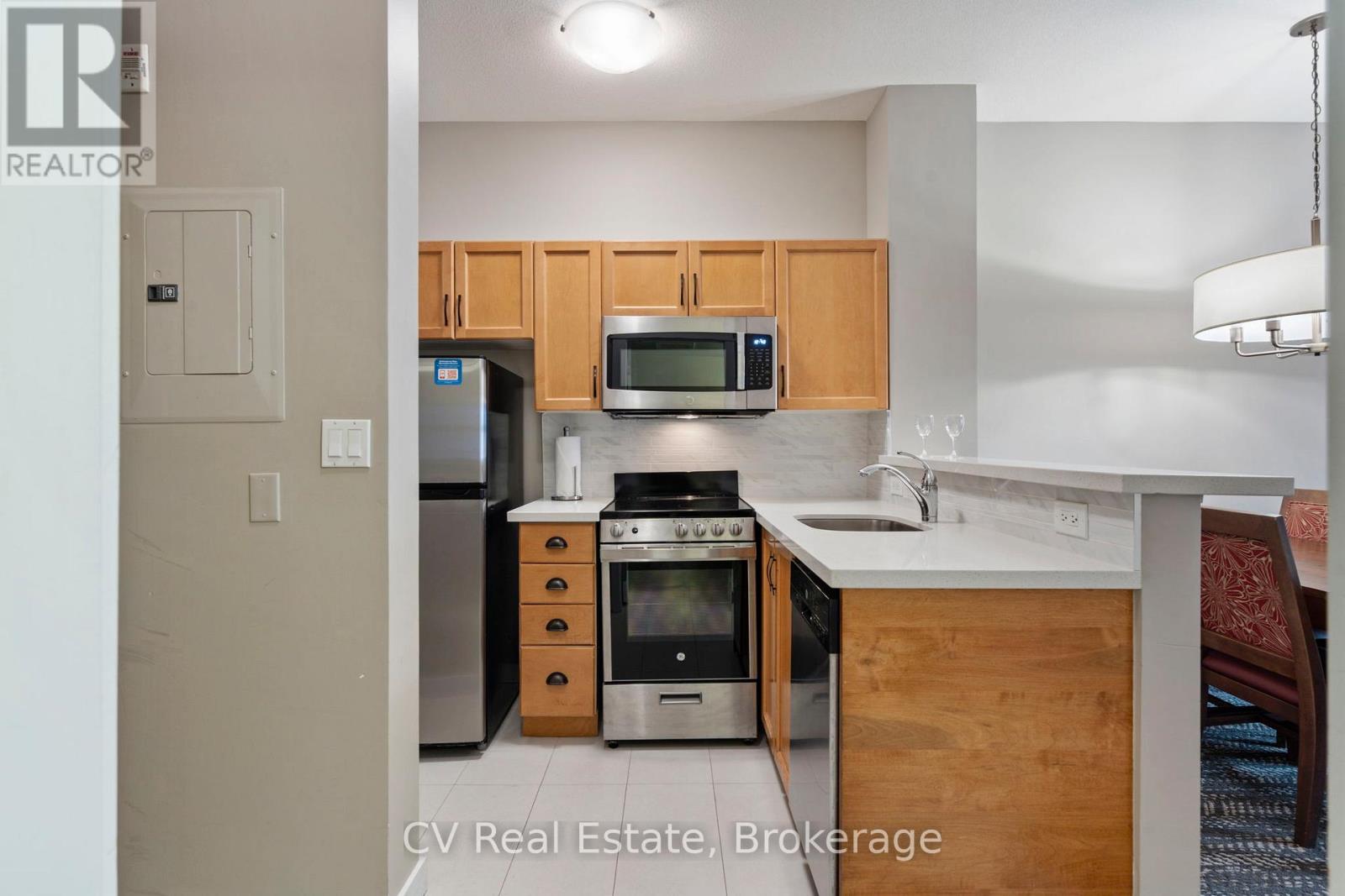 465 - 156 Jozo Weider Boulevard Property Photo 10