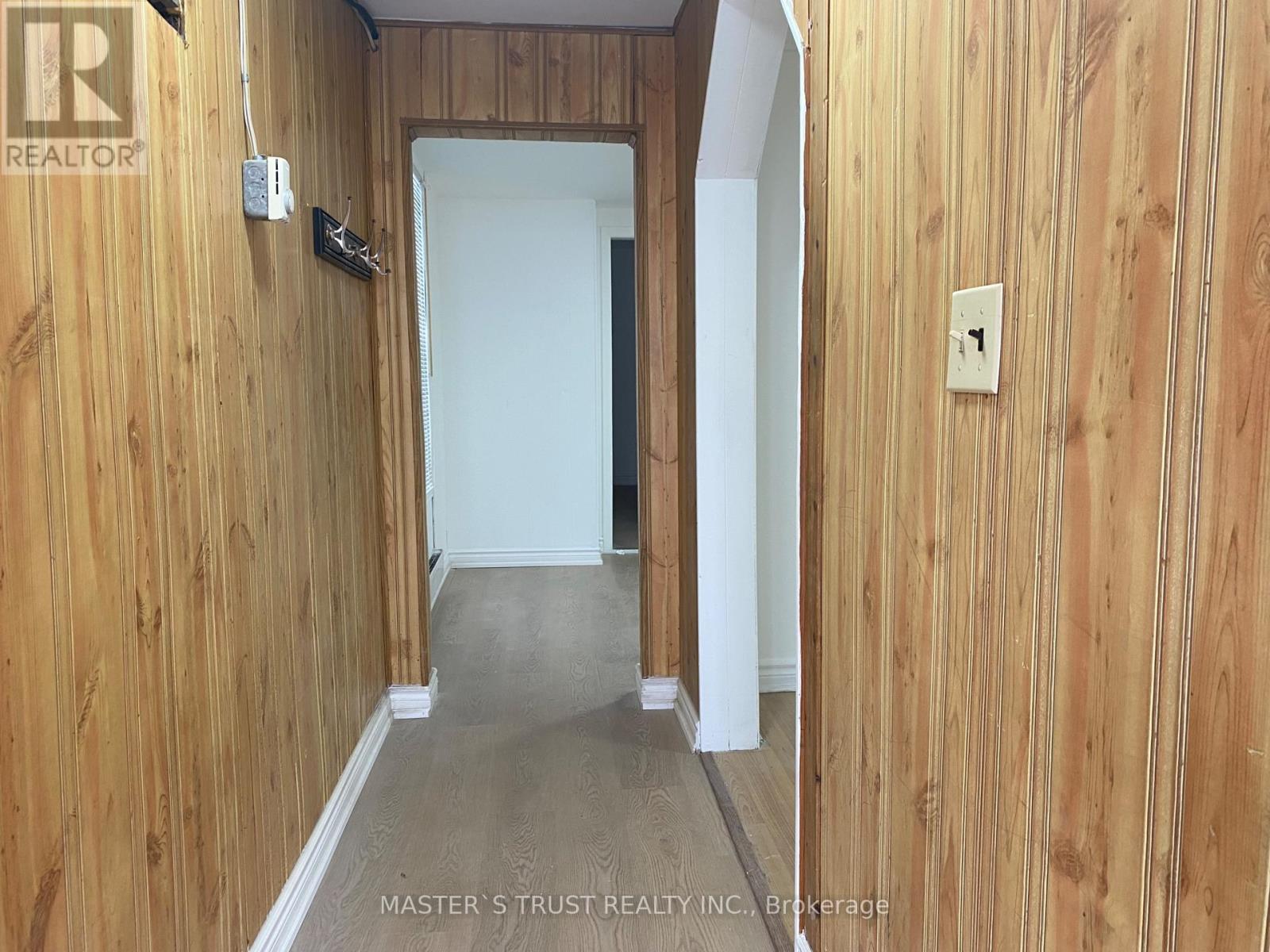 4744 Park Street Property Photo 4