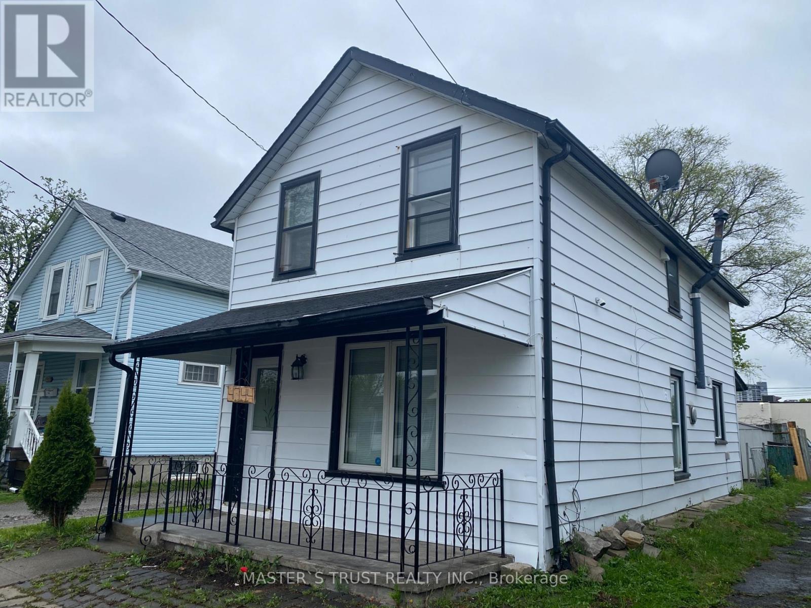 4744 Park Street Property Photo 1