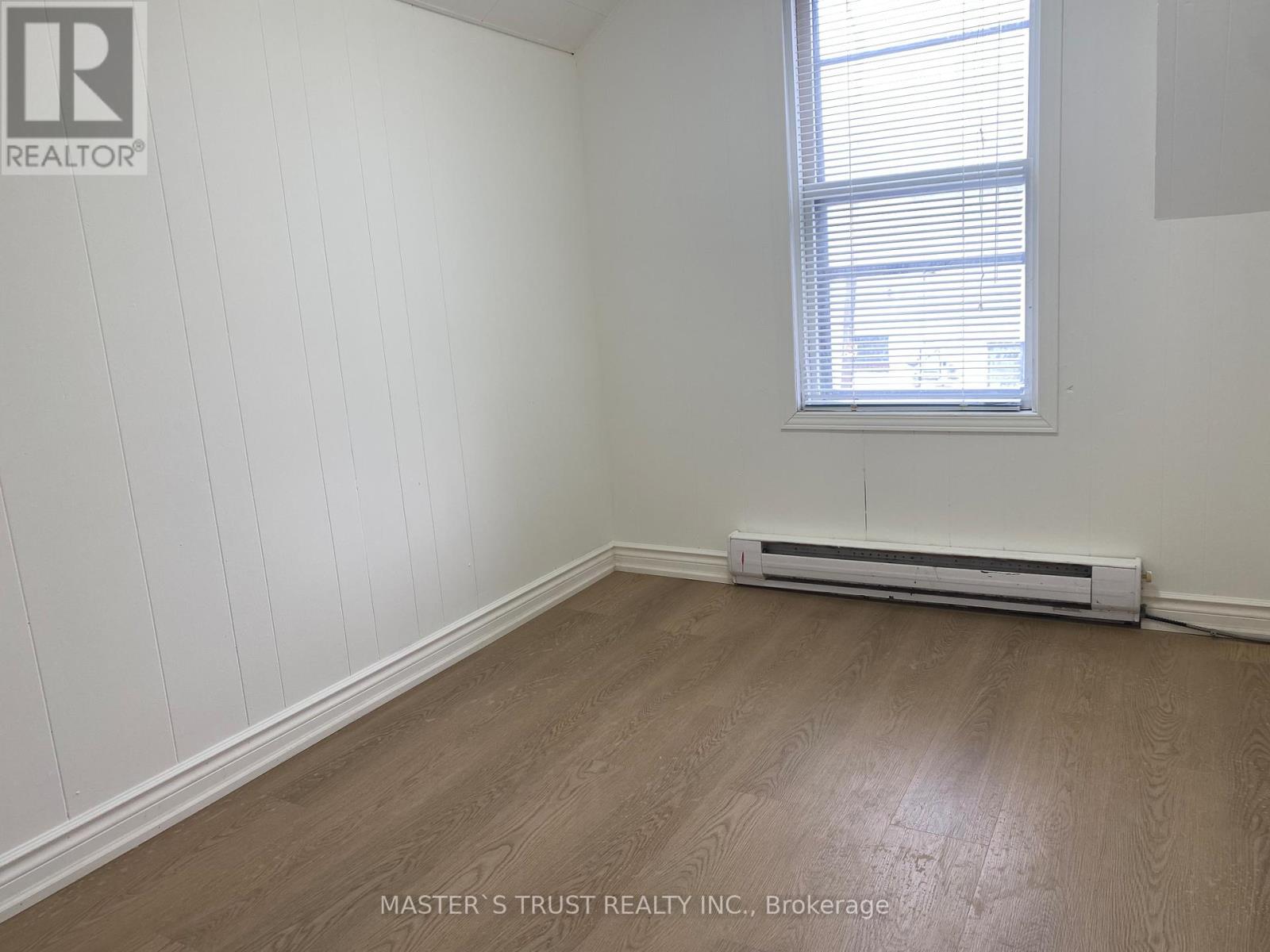 4744 Park Street Property Photo 11