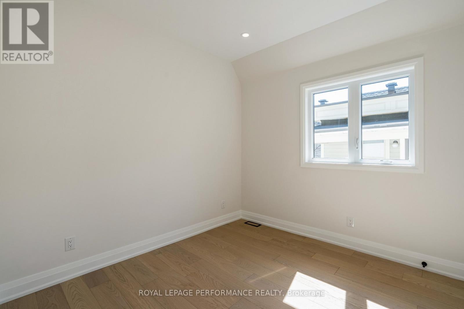 31 Commanda Way Property Photo 22