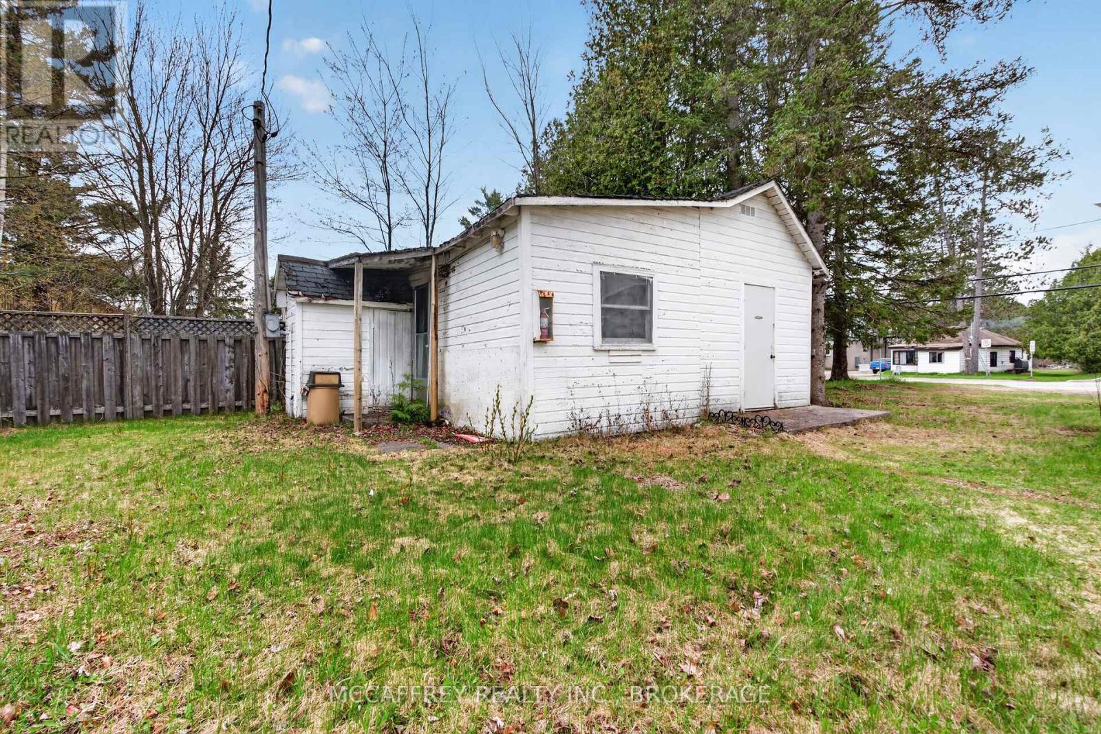 12335 & 12337 Hwy 41 Property Photo 26