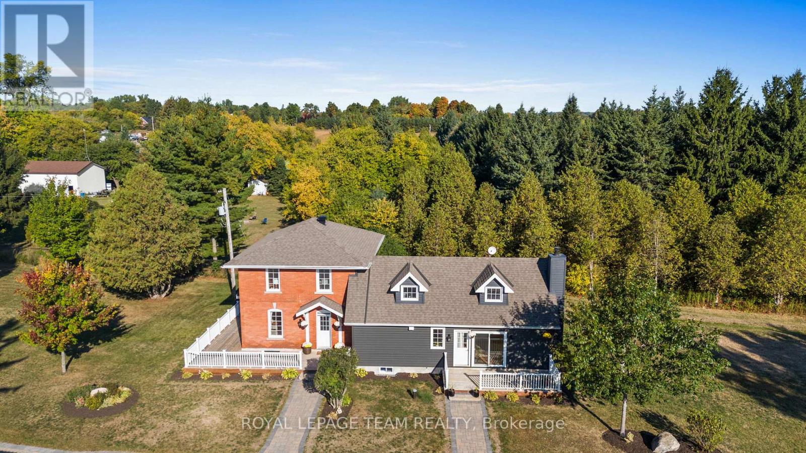 6101 First Line Road Property Photo 3