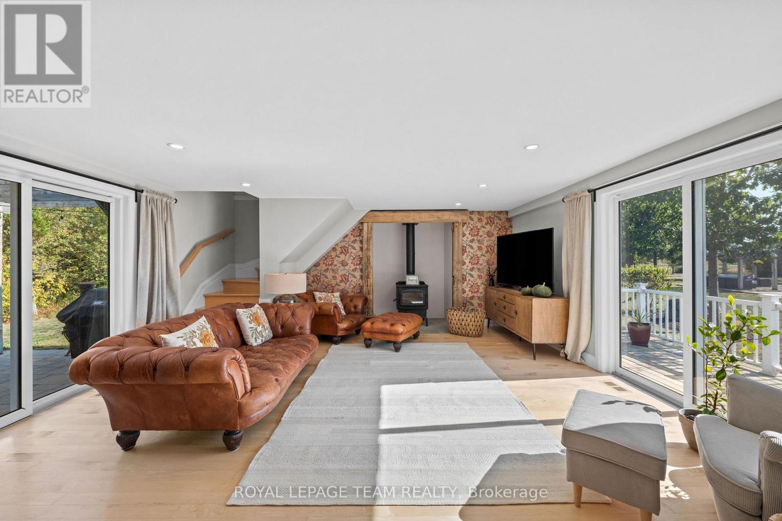6101 First Line Road Property Photo 13
