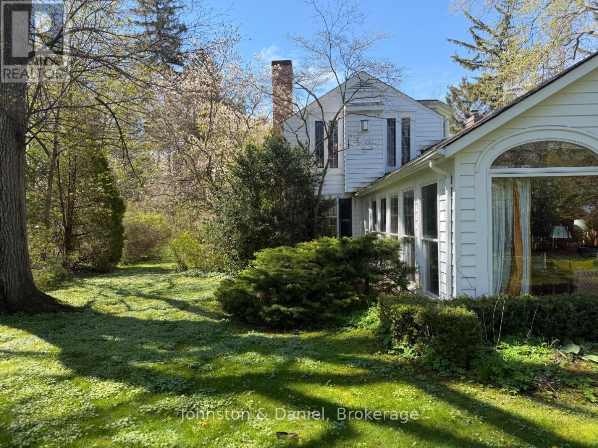 217 Butler Street Property Photo 6