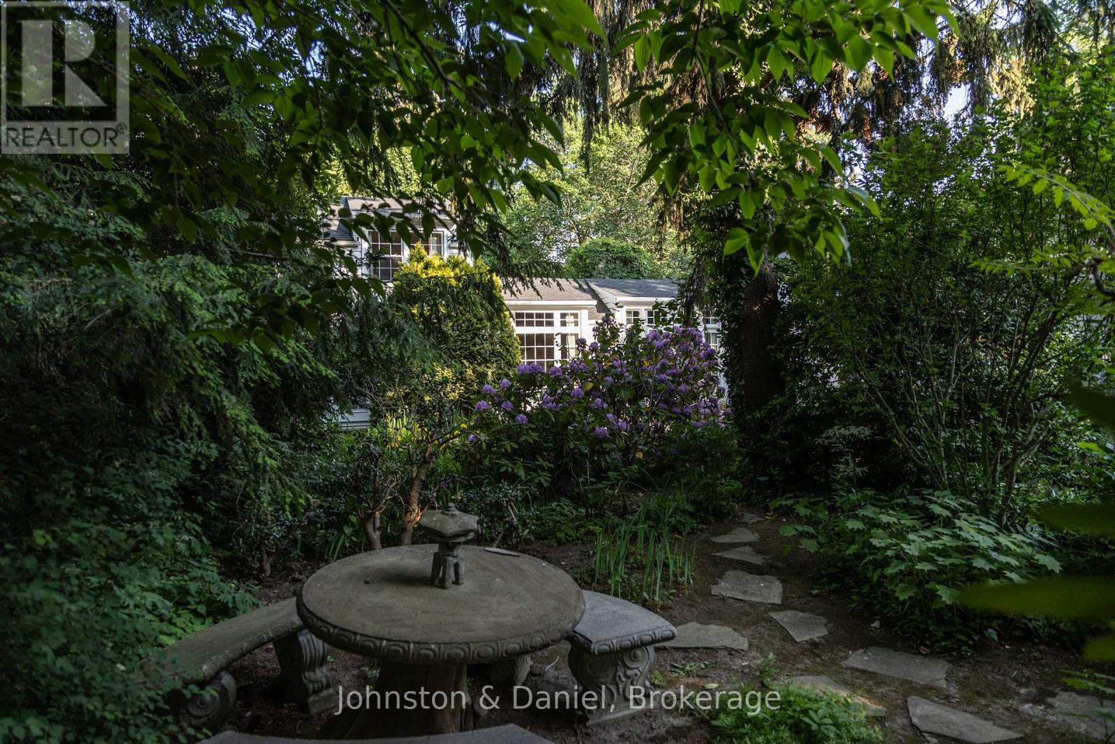 217 Butler Street Property Photo 10