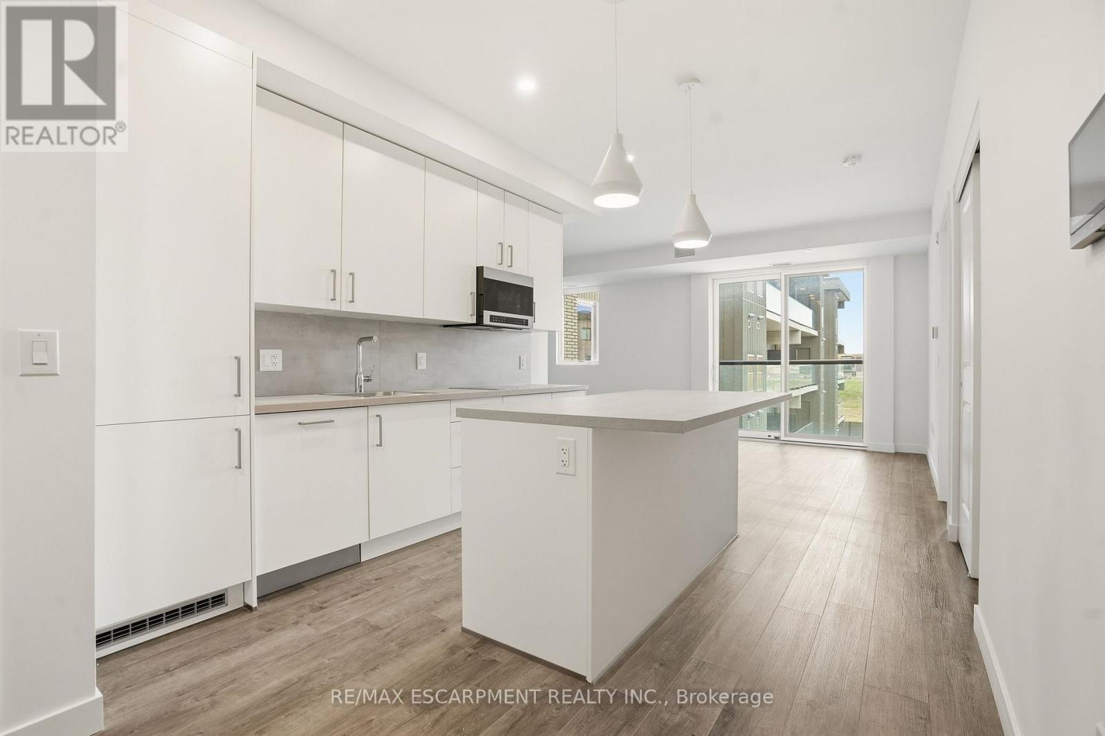 314 - 7549b Kalar Road Property Photo 7
