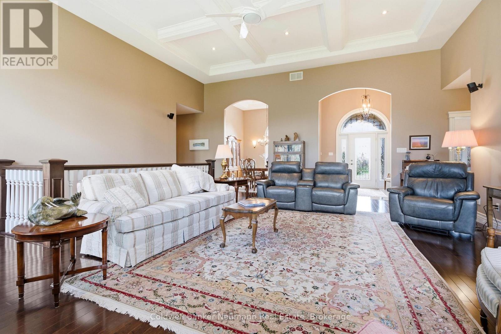 33 Cassin Court Property Photo 10