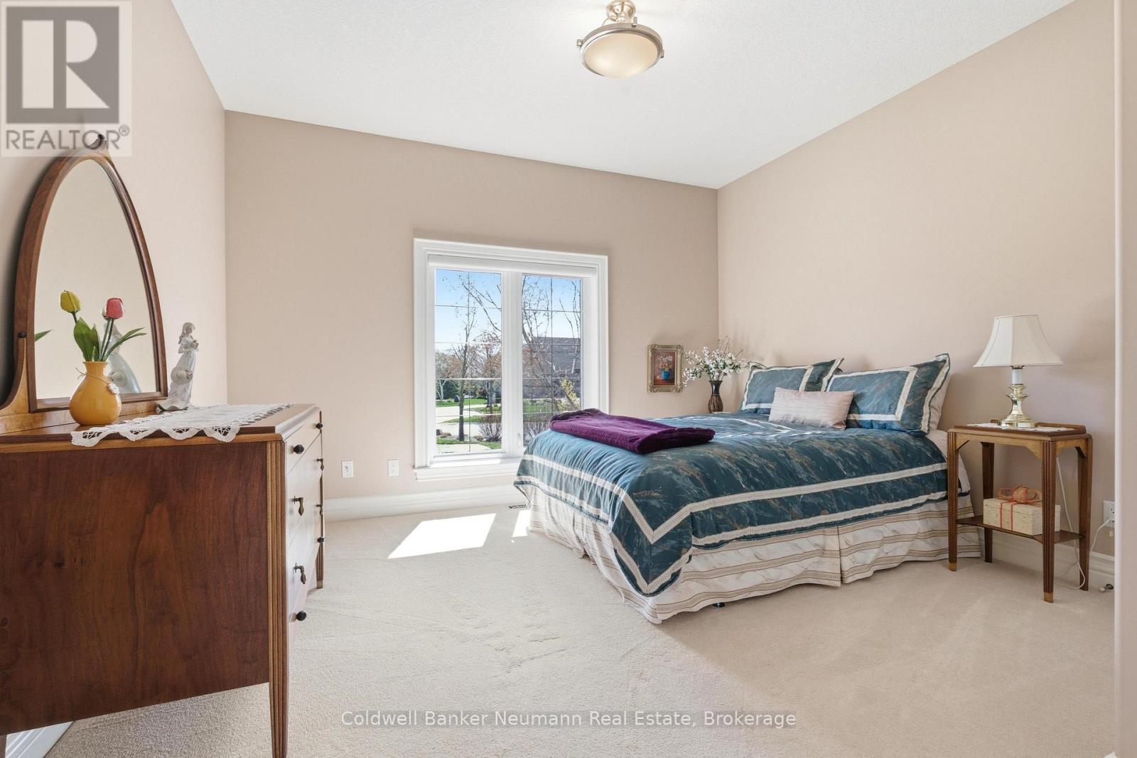 33 Cassin Court Property Photo 26
