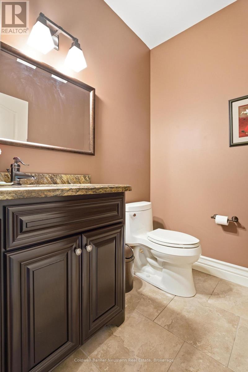 33 Cassin Court Property Photo 31