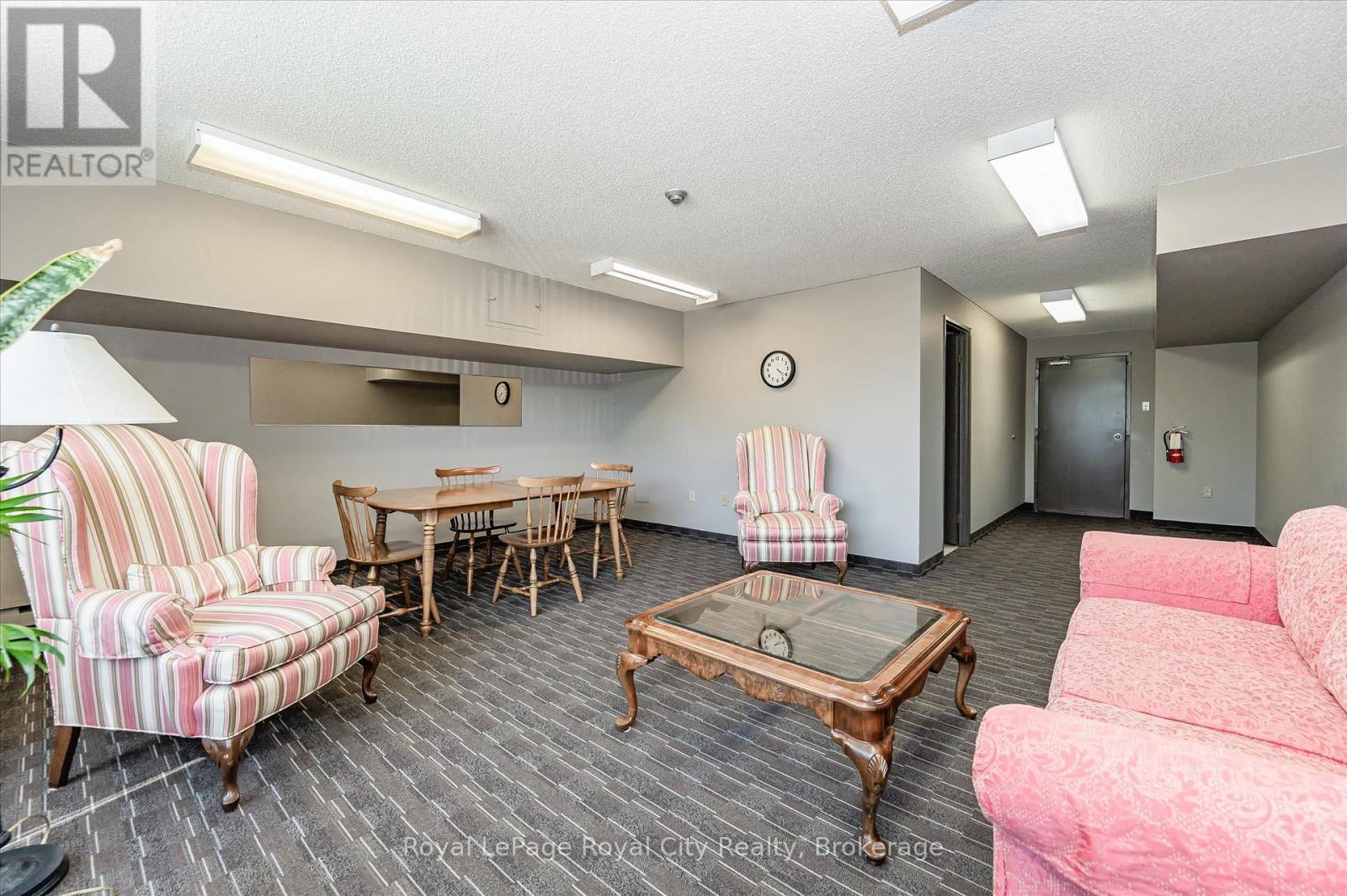 1410 - 35 Green Valley Drive Property Photo 43