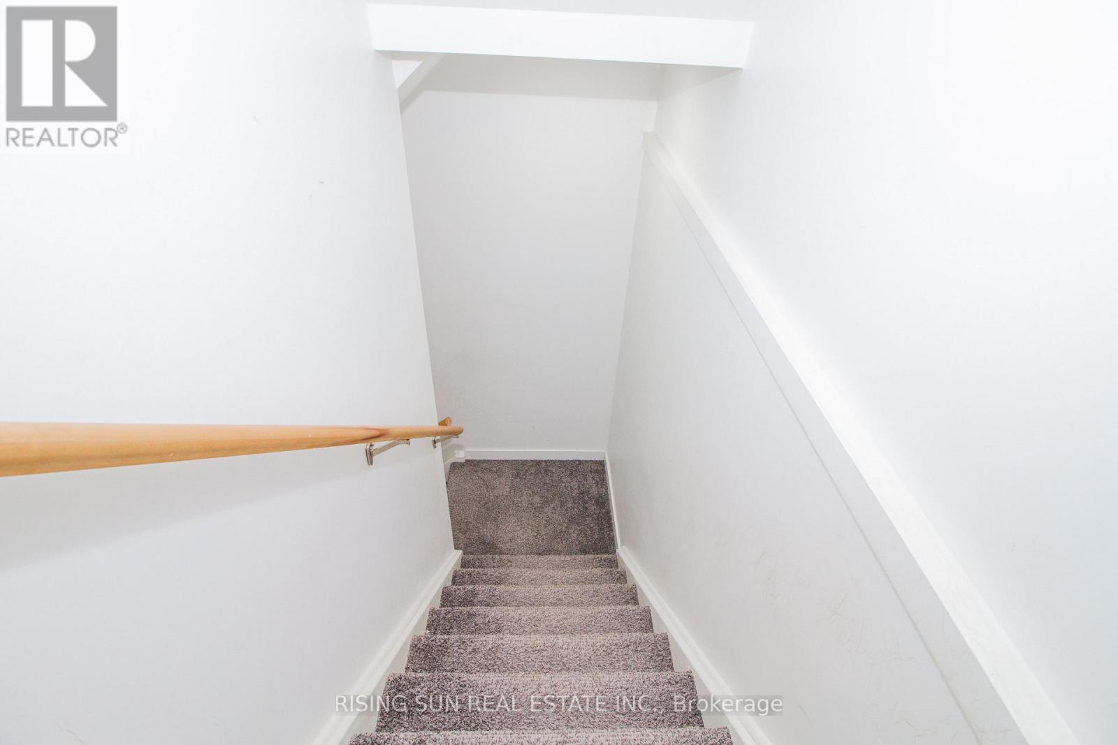 1624 Dunkirk Avenue E Property Photo 23