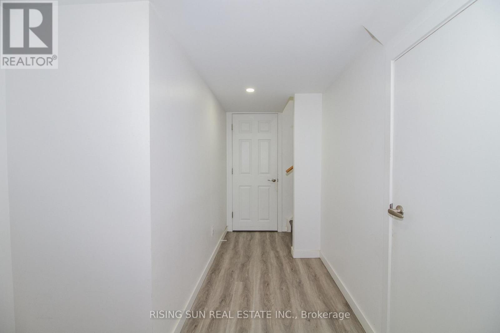 1624 Dunkirk Avenue E Property Photo 24