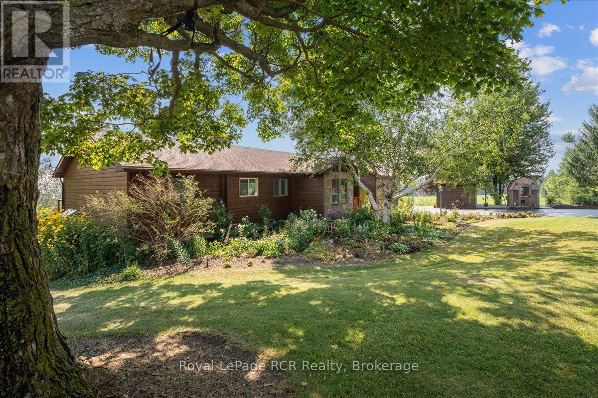 196313 Grey 7 Road Property Photo 5
