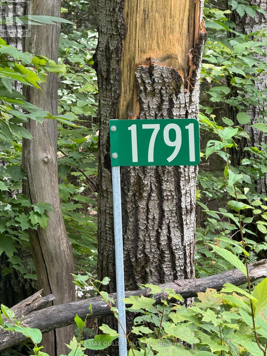 1791 Alsace Road Photo de la propriété 1