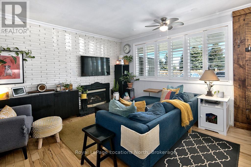 3 - 209528 26 Highway Property Photo 4