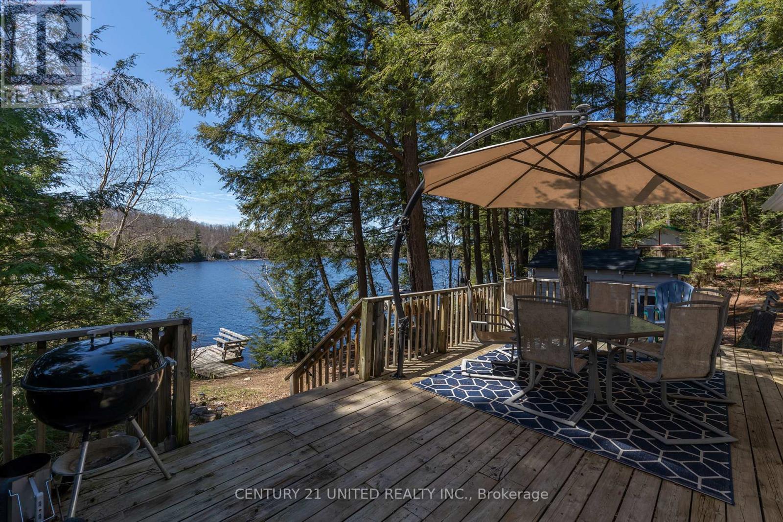 812 Island 8 Catchacoma Lake Property Photo 9