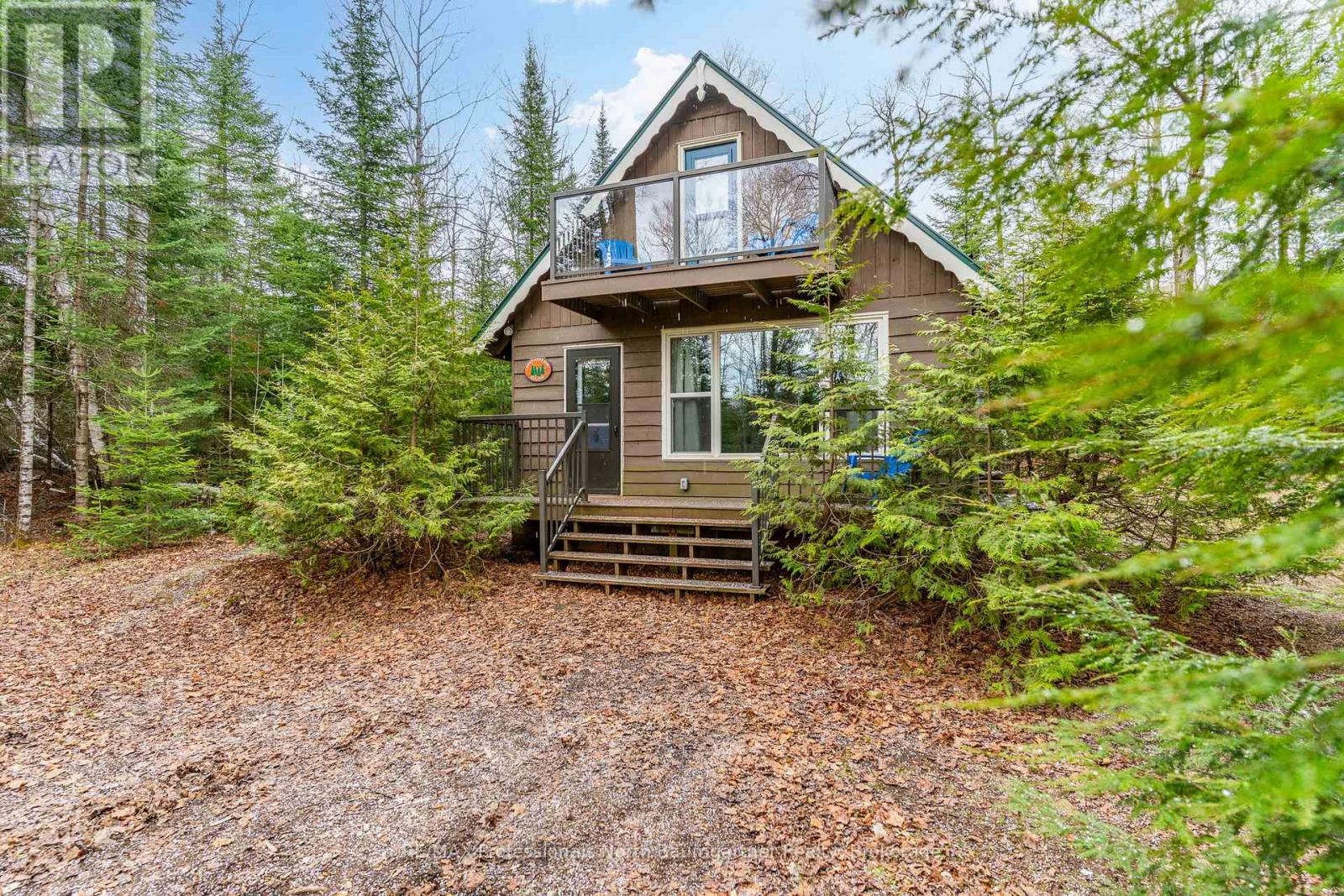 2041 Glamor Lake Road Property Photo 1