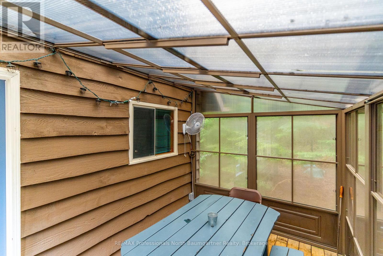 2041 Glamor Lake Road Property Photo 25