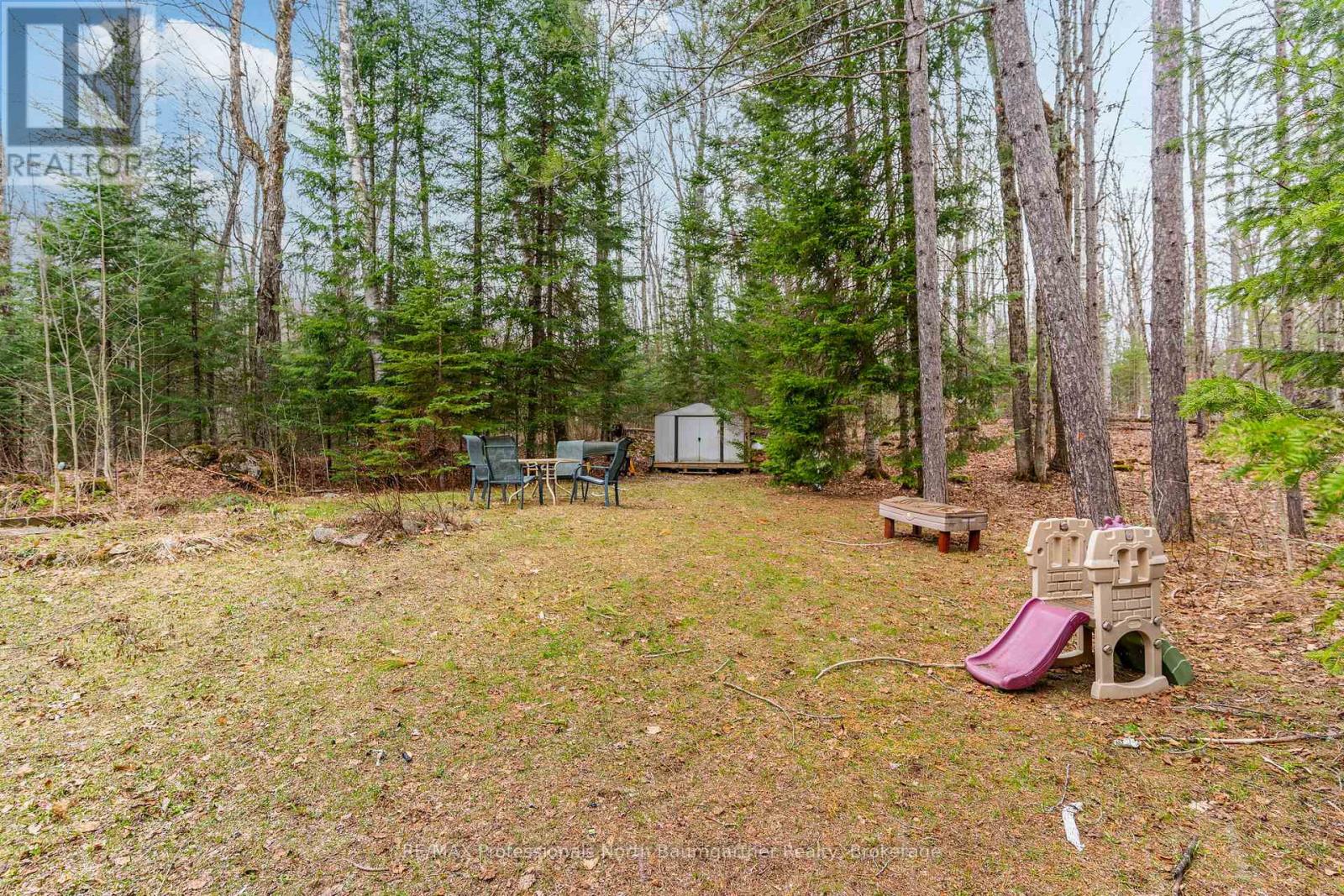 2041 Glamor Lake Road Property Photo 28
