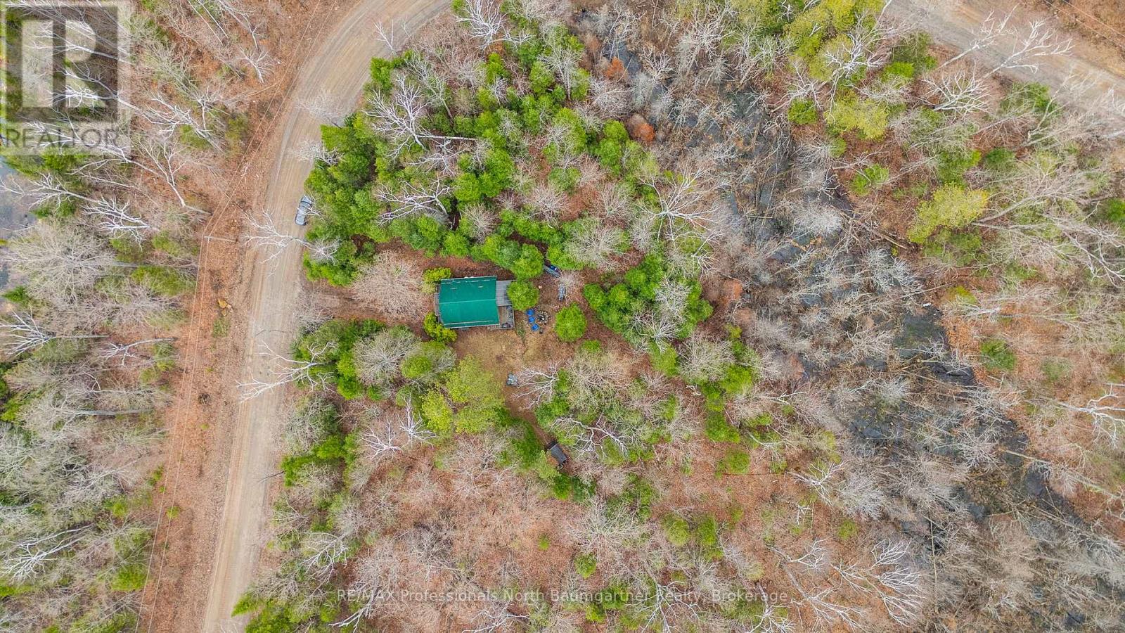 2041 Glamor Lake Road Property Photo 37