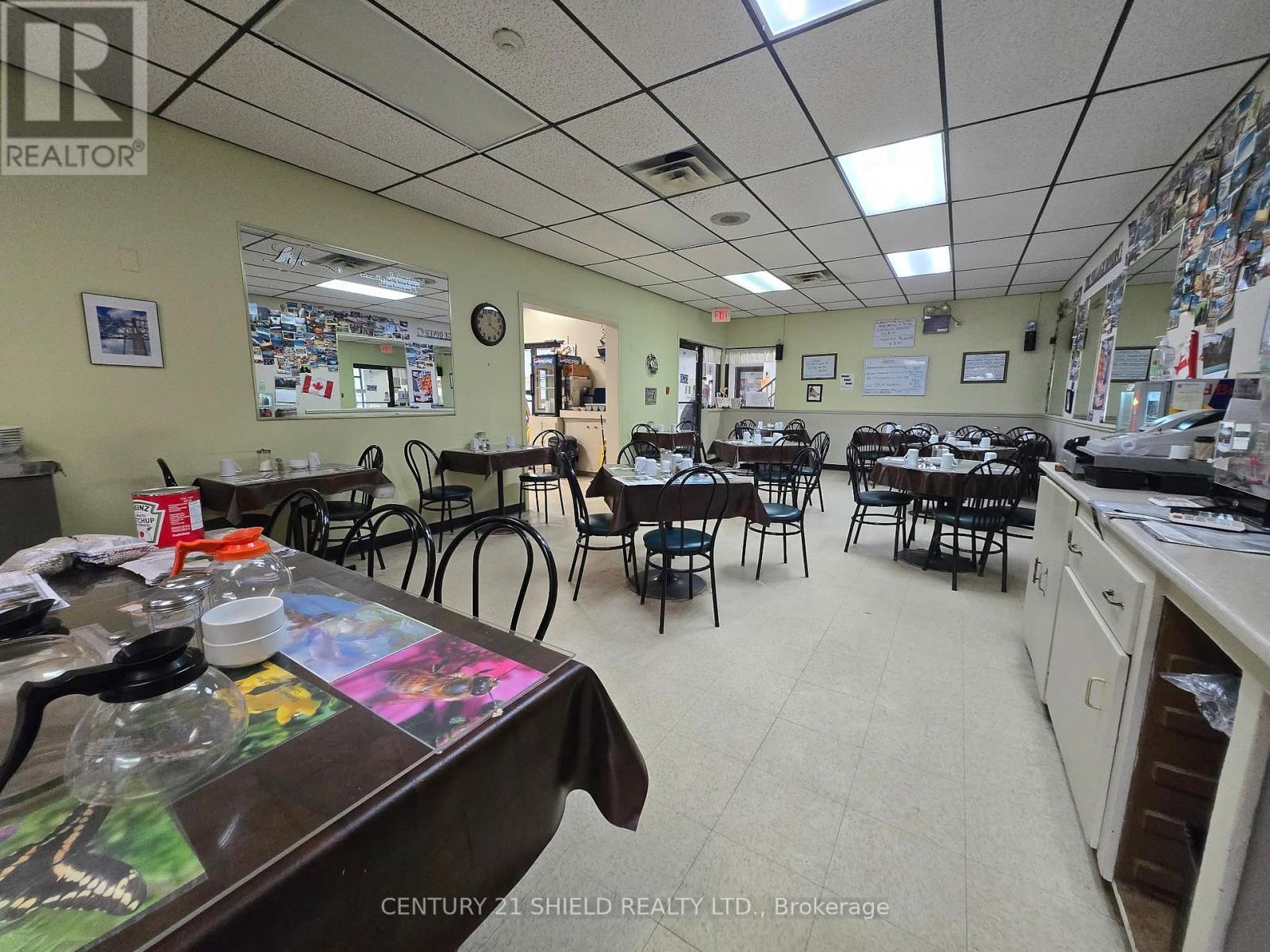 120 Tollgate Road W Property Photo 7