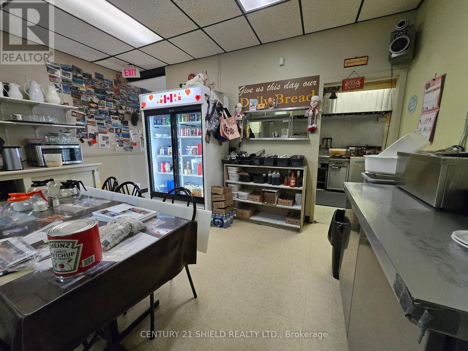 120 Tollgate Road W Property Photo 8