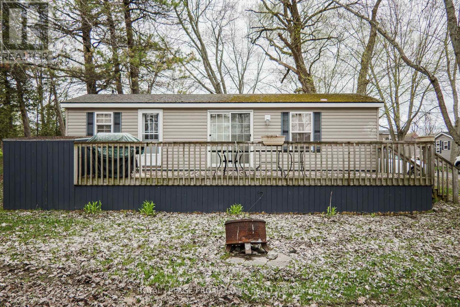 486 County Rd 18 - 1 Park Meadow Lane Property Photo 2