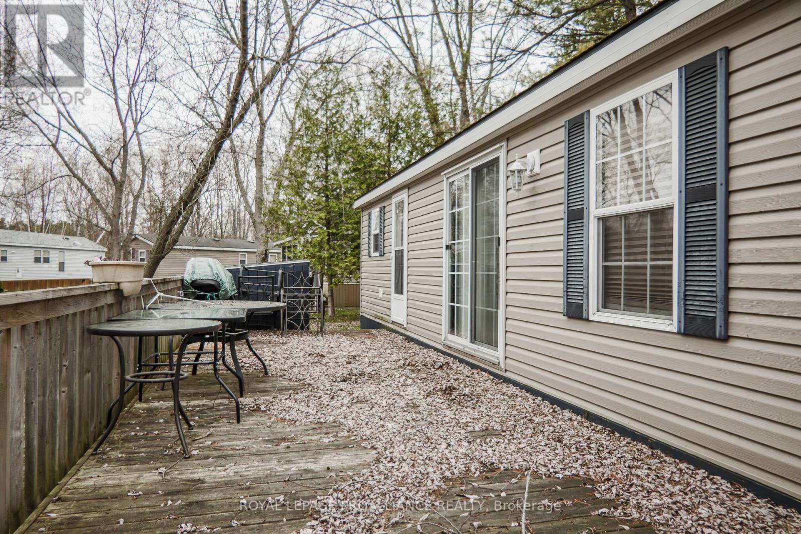 486 County Rd 18 - 1 Park Meadow Lane Property Photo 3
