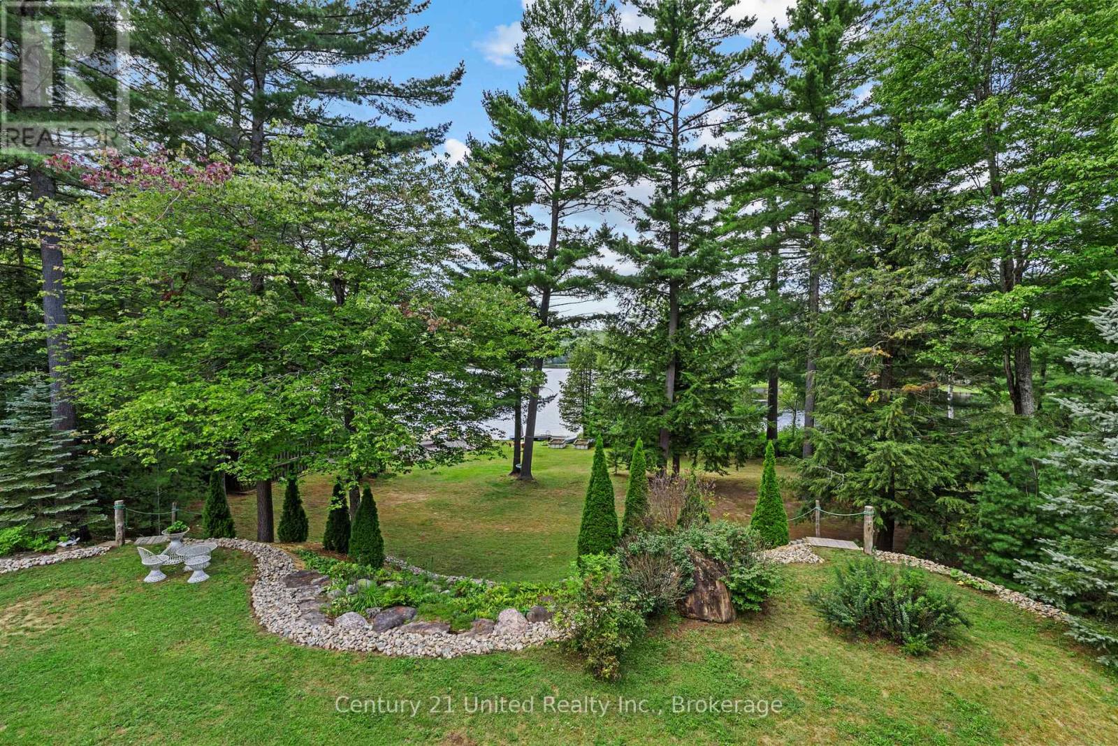28 Van Luven Lane Property Photo 3