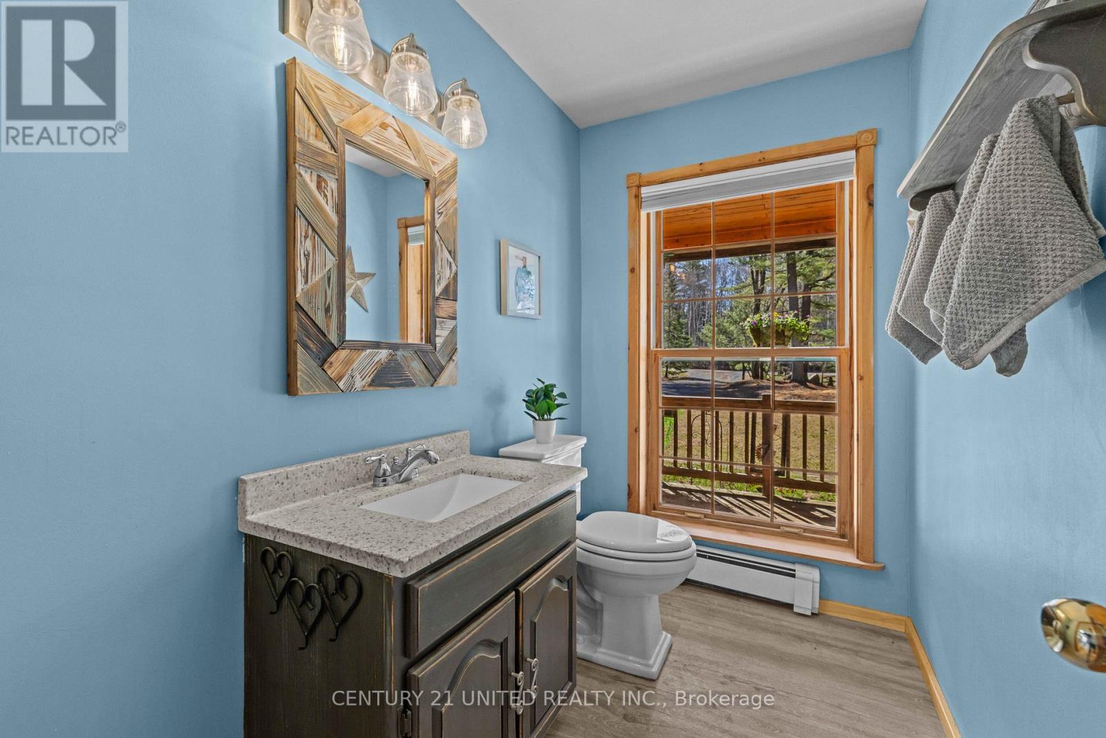 28 Van Luven Lane Property Photo 15
