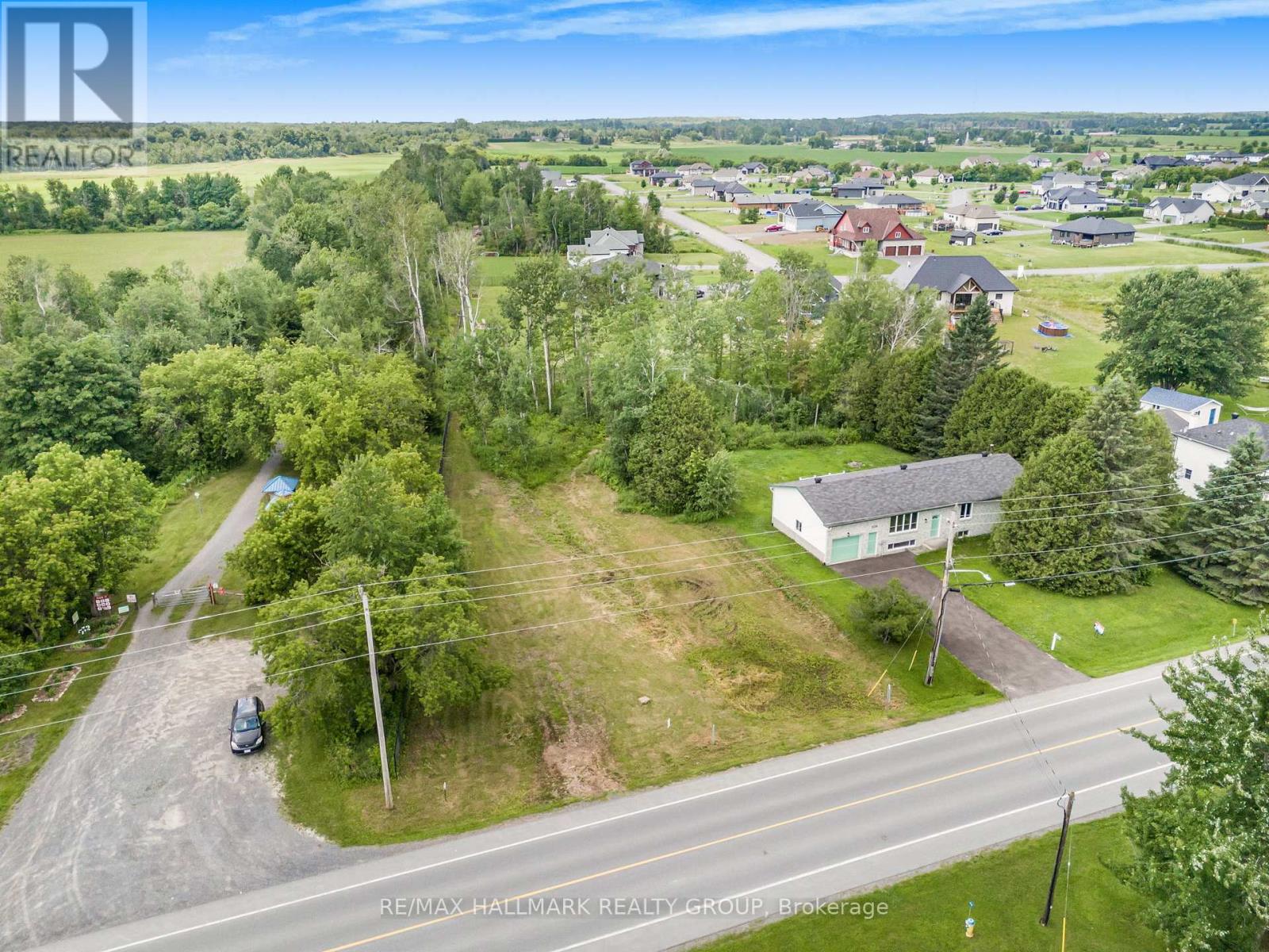 3258 Gendron Road Property Photo 16