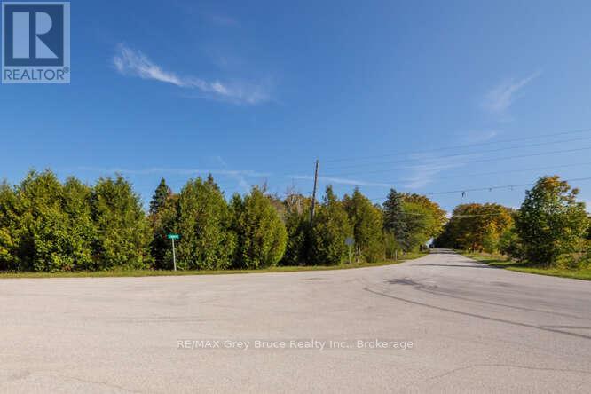 290 Clarke's Road Property Photo 24