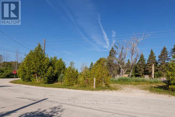 290 Clarke's Road Property Photo 25