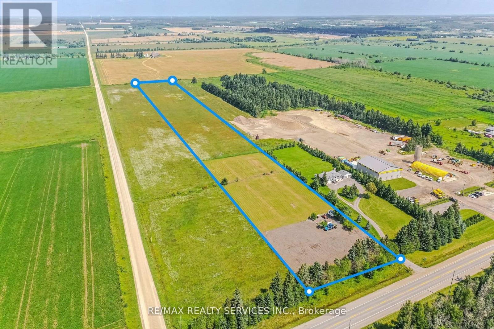 109 - 202199 County Road Property Photo 2