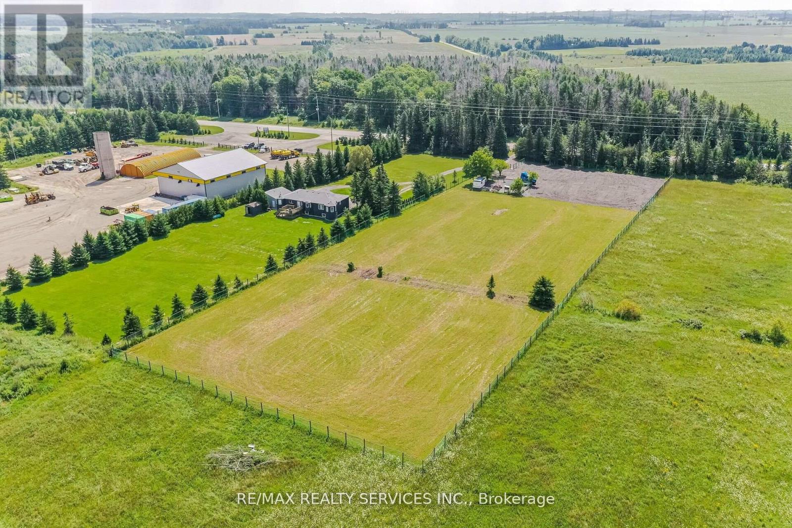 109 - 202199 County Road Property Photo 3