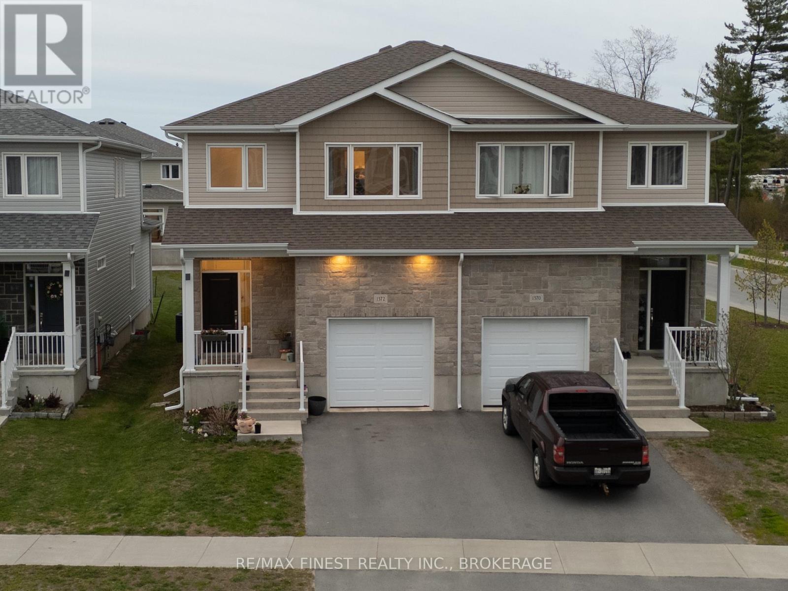 1372 Andersen Drive Property Photo 2