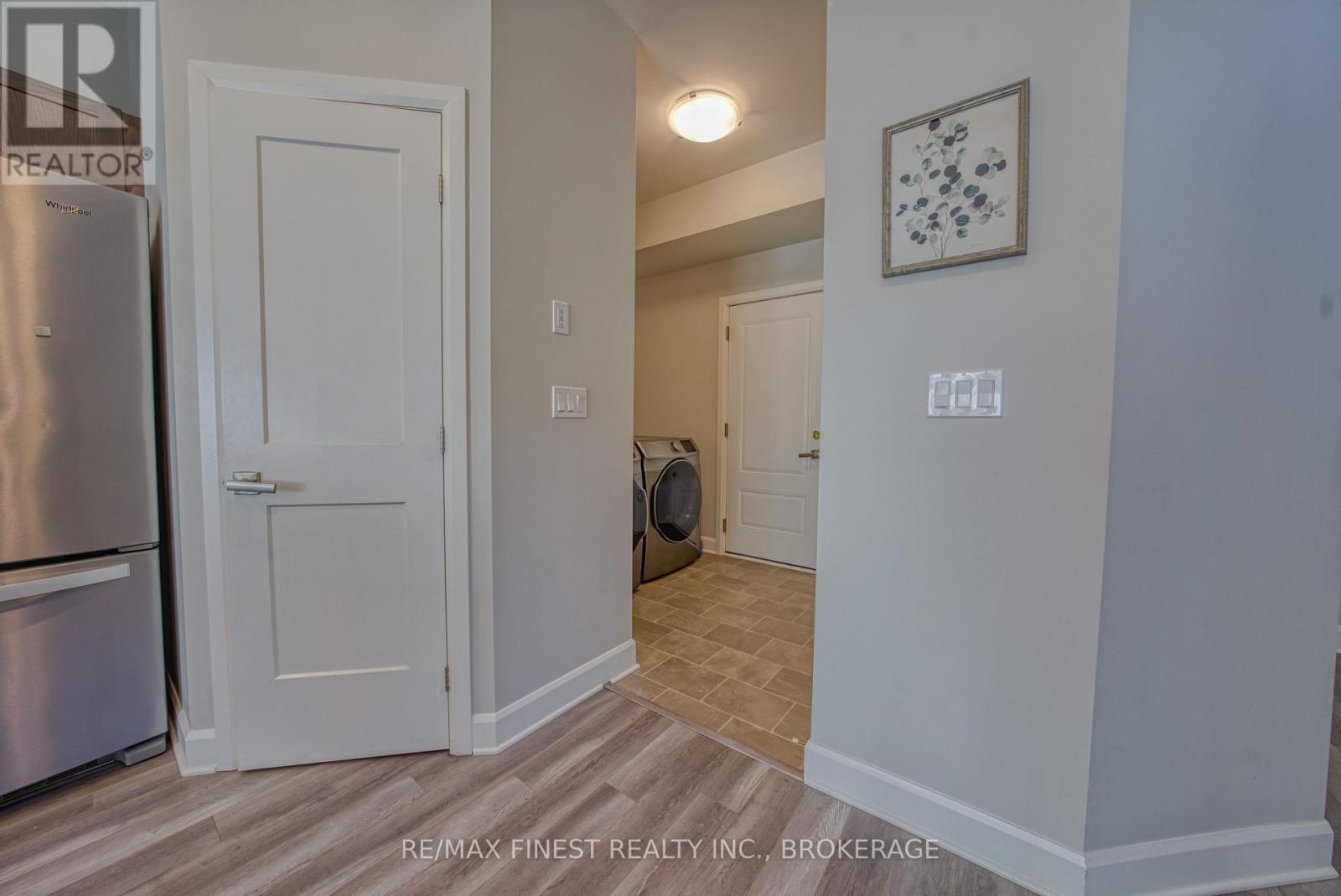 1372 Andersen Drive Property Photo 11