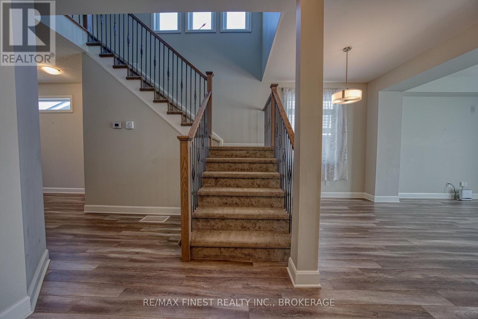 1372 Andersen Drive Property Photo 16