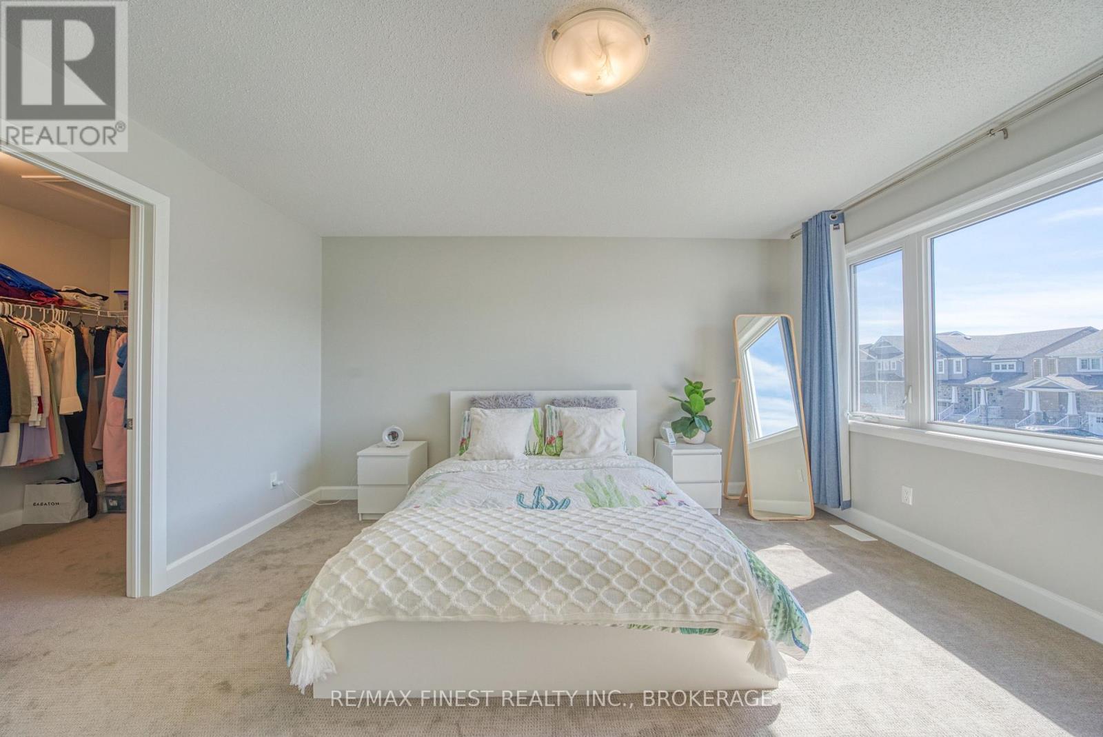 1372 Andersen Drive Property Photo 21