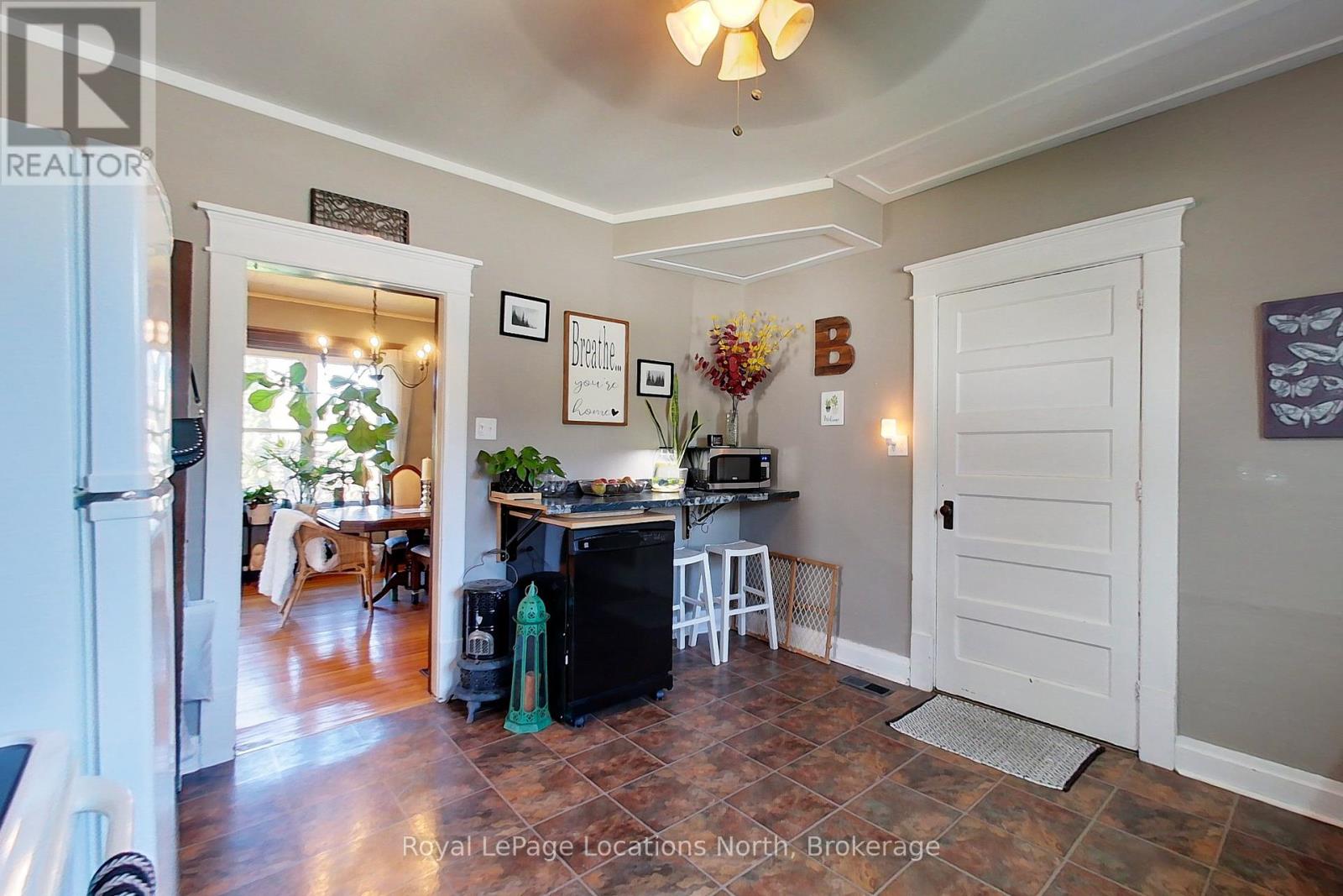 131 Sykes Street S Property Photo 21