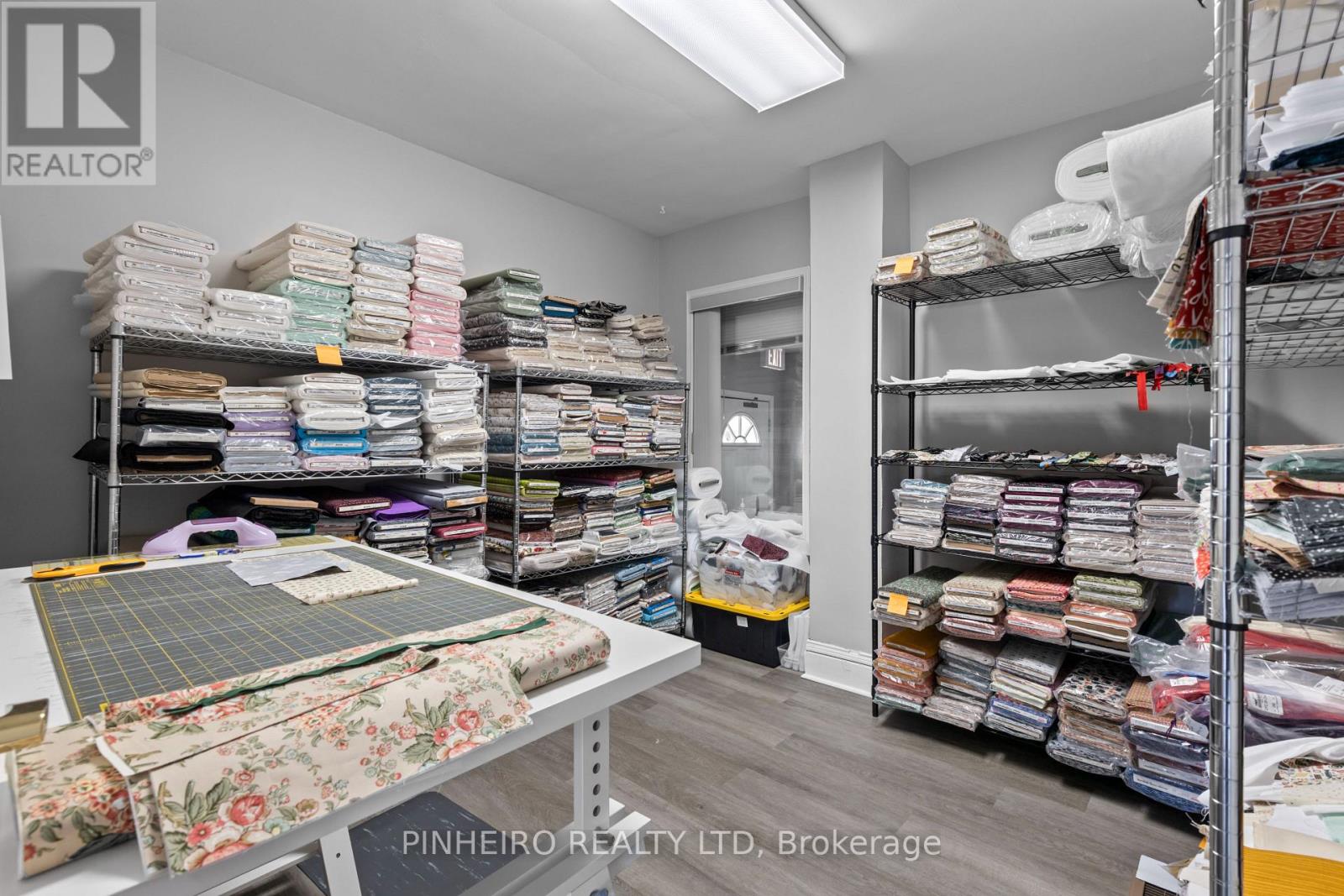 181 Wellington Street Property Photo 29