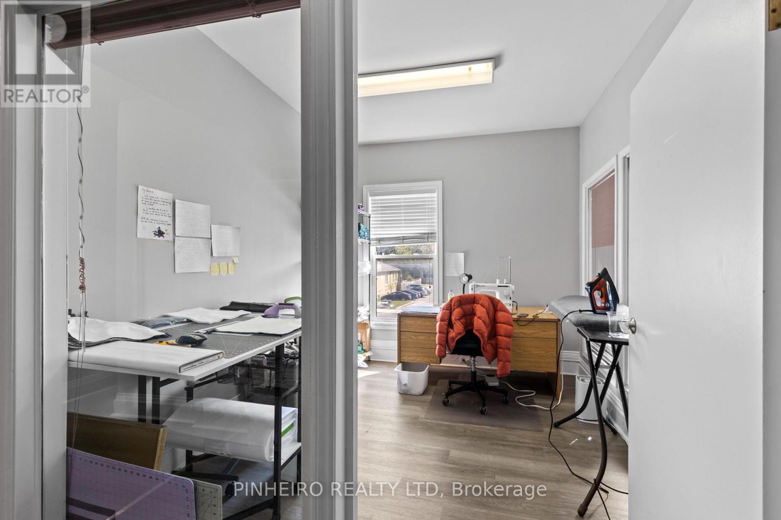 181 Wellington Street Property Photo 30