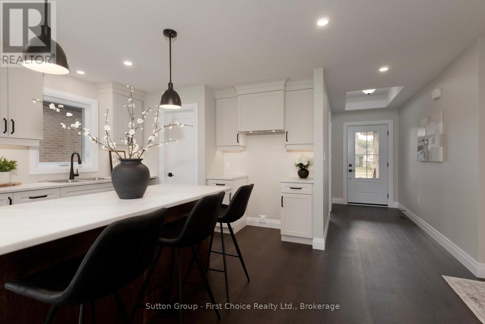 12 Nelson Street Property Photo 6