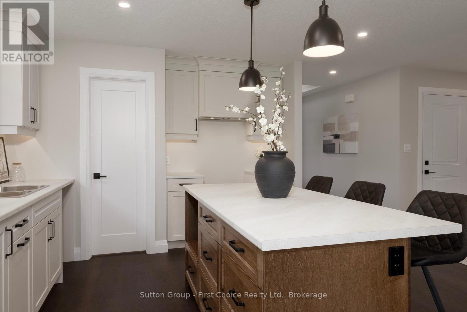 12 Nelson Street Property Photo 7