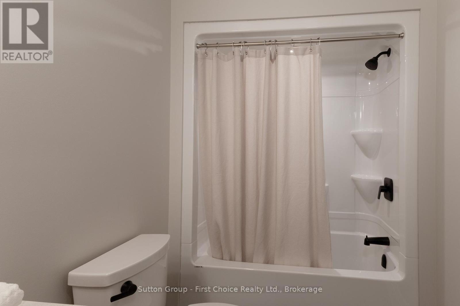 12 Nelson Street Property Photo 18