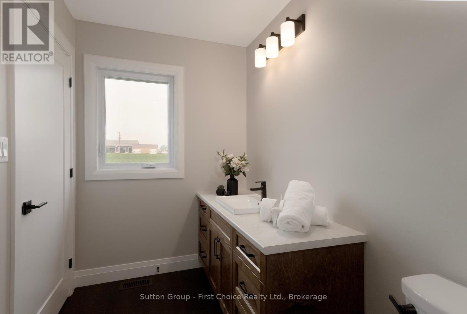 12 Nelson Street Property Photo 27