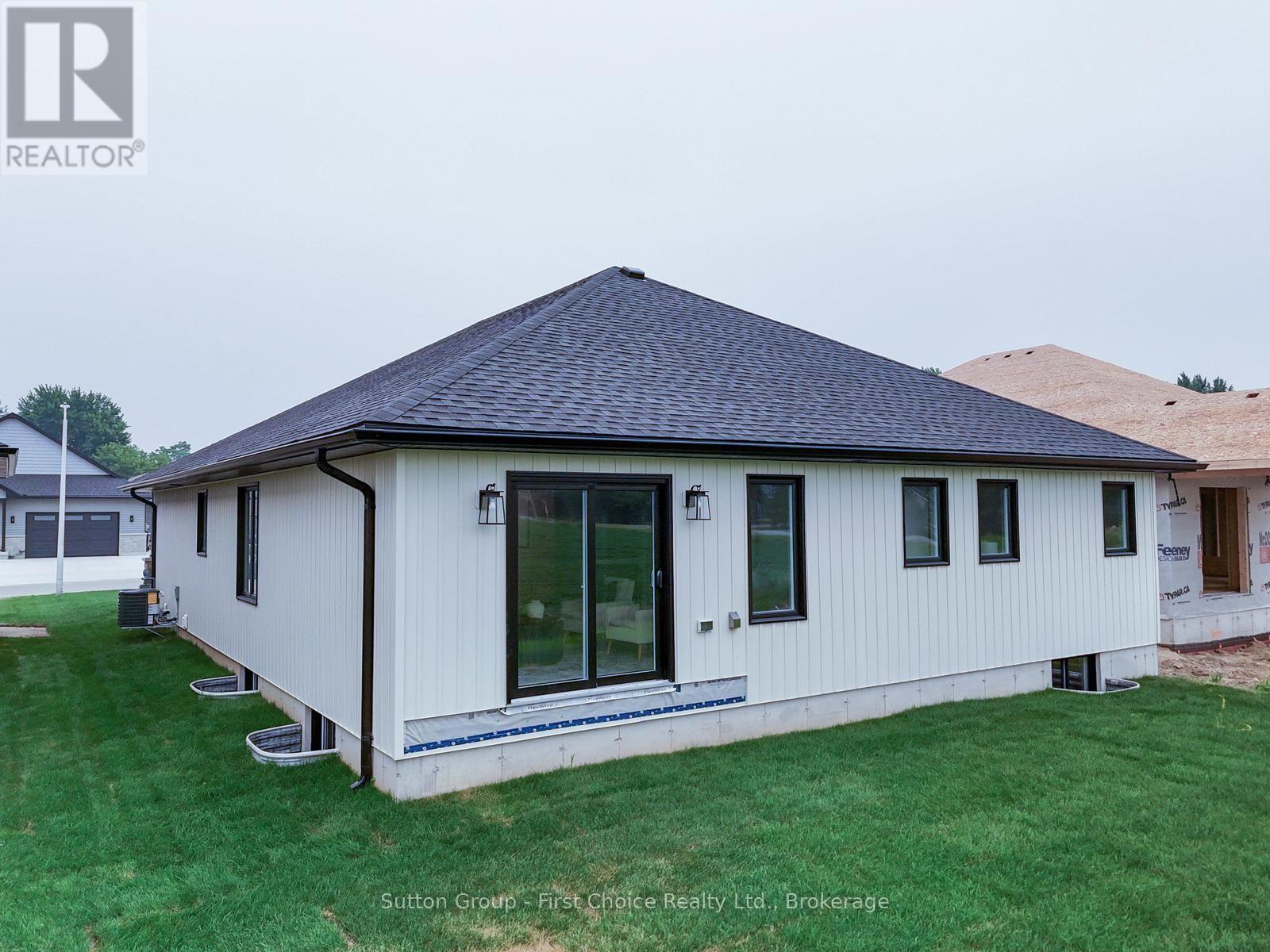 12 Nelson Street Property Photo 36